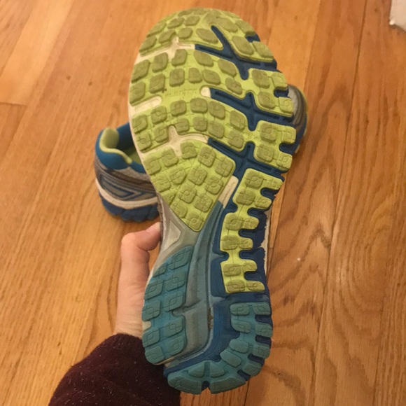 Brooks Running Shoes - Picture 3 of 3